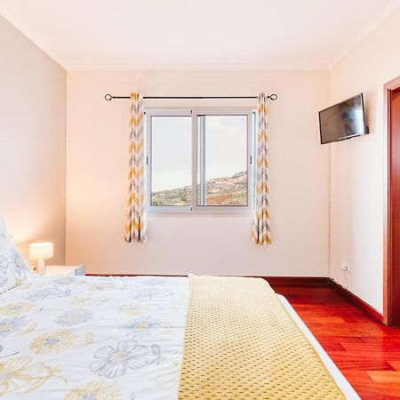 Vip VI - Sea View Apartment Caniço Eksteriør billede