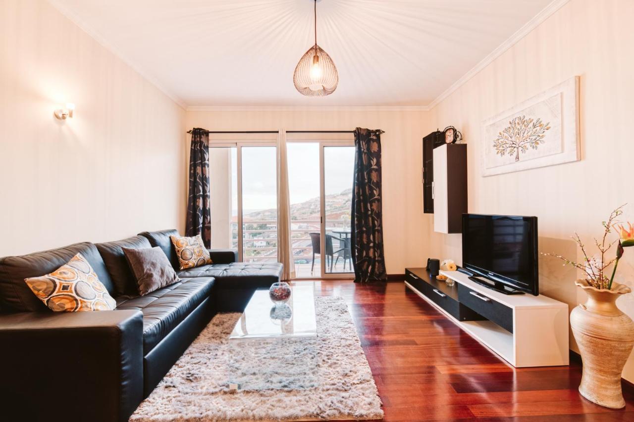 Vip VI - Sea View Apartment Caniço Eksteriør billede